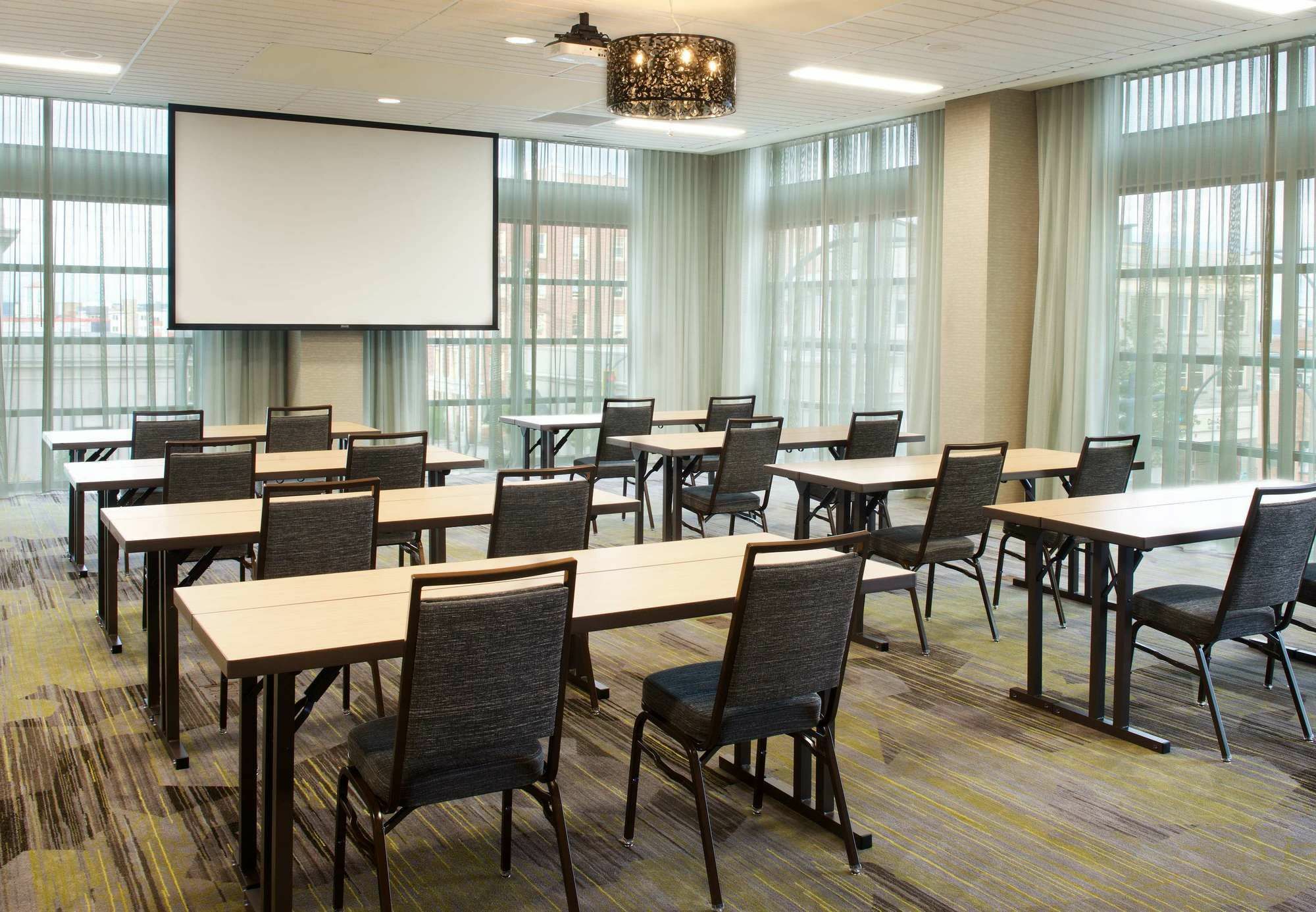 Courtyard By Marriott Seattle Everett Downtown Exteriér fotografie